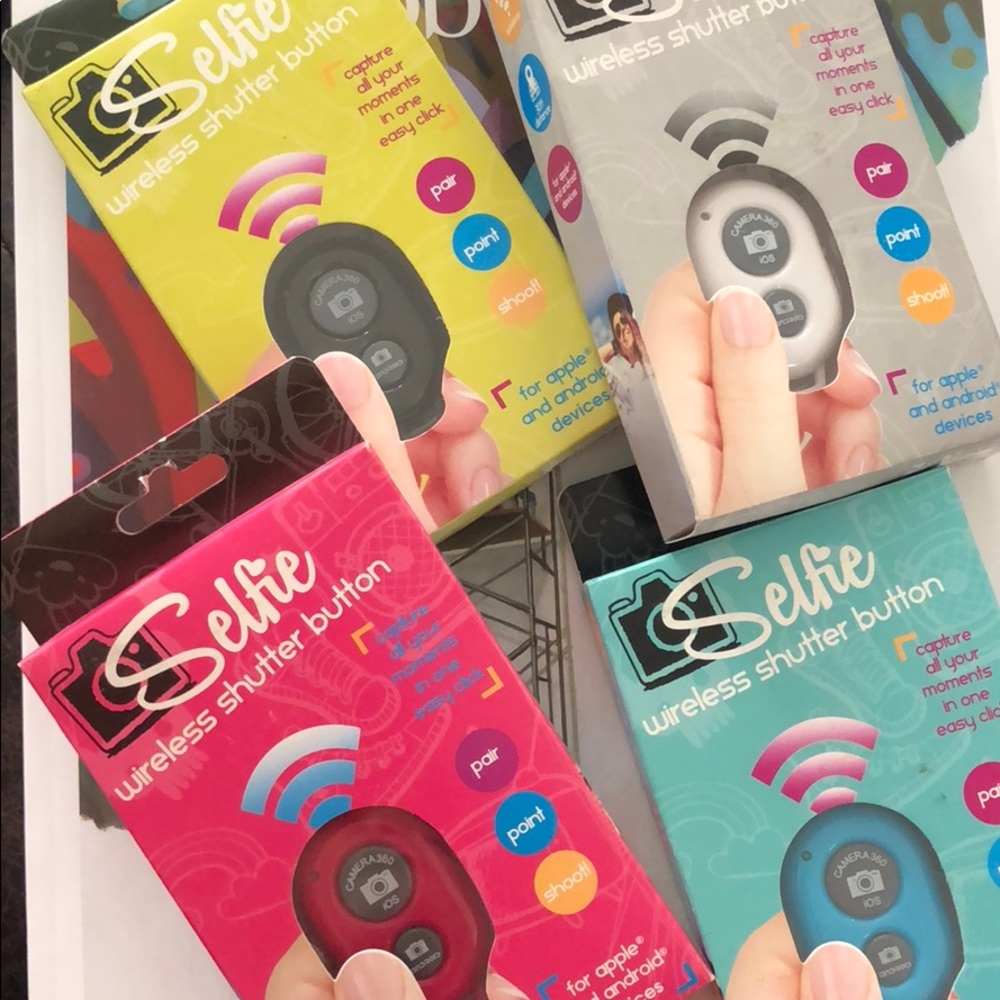 Selfie Wireless shutter button